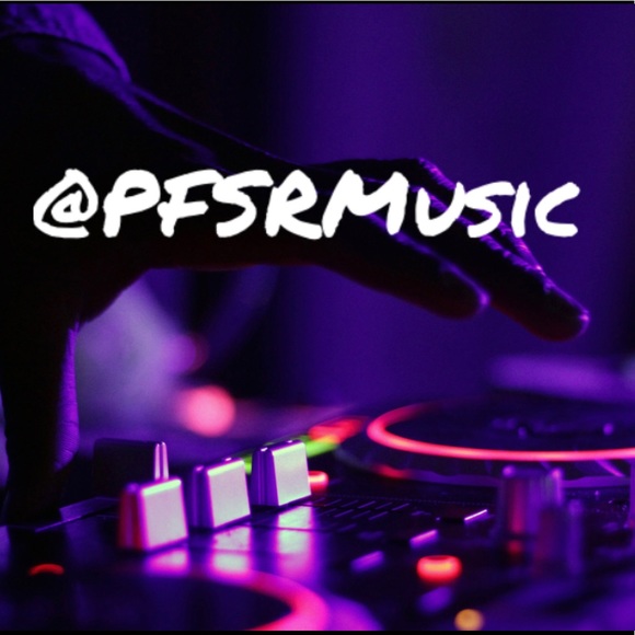 Poshmark Party Co-Host! - Picture 4 of 4